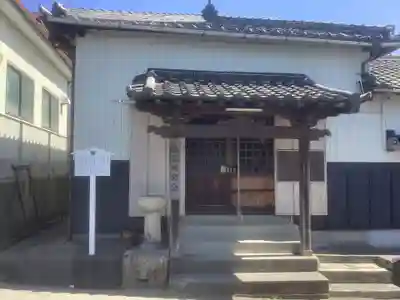 西薬師教会の本殿・本堂