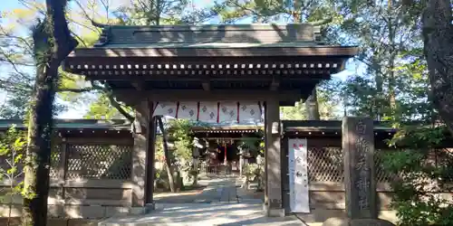 白幡天神社の山門・神門