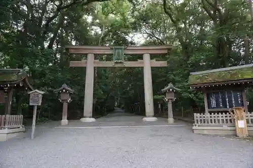 大神神社の鳥居