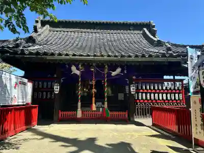 鴻神社の{uncategorized: "未分類", other: "その他", undefined: "問題あり", building: "その他建物", grave: "お墓", sacred_gate: "鳥居", guardian: "狛犬", statue: "像", buddha: "仏像", history: "歴史", nature: "自然", garden: "庭園", animal: "動物", pagoda: "塔", temizu: "手水舎", mountain_gate: "山門・神門", sanctuary: "本殿・本堂", subordinate: "末社・摂社", art: "芸術", scenery: "景色", jizo: "地蔵", ema: "絵馬", goshuin: "御朱印", omikuji: "おみくじ", items: "授与品その他", amulet: "お守り", goshuincho: "御朱印帳", eats: "食事", festival: "お祭り", votive_dance: "神楽", shichigosan: "七五三参", wedding: "結婚式", experience: "体験その他", initially: "初詣", around: "周辺", anti_infection: "感染症対策"}