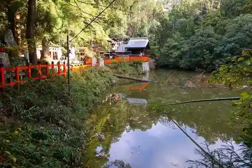 伏見稲荷大社の庭園