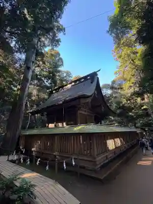奥宮(鹿島神宮摂社)の{uncategorized: "未分類", other: "その他", undefined: "問題あり", building: "その他建物", grave: "お墓", sacred_gate: "鳥居", guardian: "狛犬", statue: "像", buddha: "仏像", history: "歴史", nature: "自然", garden: "庭園", animal: "動物", pagoda: "塔", temizu: "手水舎", mountain_gate: "山門・神門", sanctuary: "本殿・本堂", subordinate: "末社・摂社", art: "芸術", scenery: "景色", jizo: "地蔵", ema: "絵馬", goshuin: "御朱印", omikuji: "おみくじ", items: "授与品その他", amulet: "お守り", goshuincho: "御朱印帳", eats: "食事", festival: "お祭り", votive_dance: "神楽", shichigosan: "七五三参", wedding: "結婚式", experience: "体験その他", initially: "初詣", around: "周辺", anti_infection: "感染症対策"}