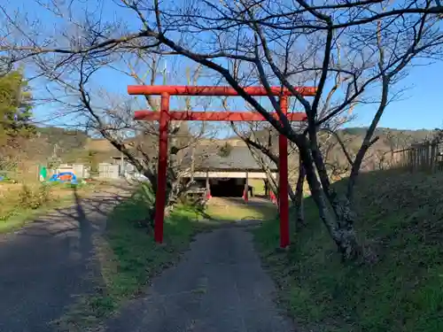 六社神社の鳥居