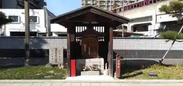 南園地蔵尊の本殿・本堂