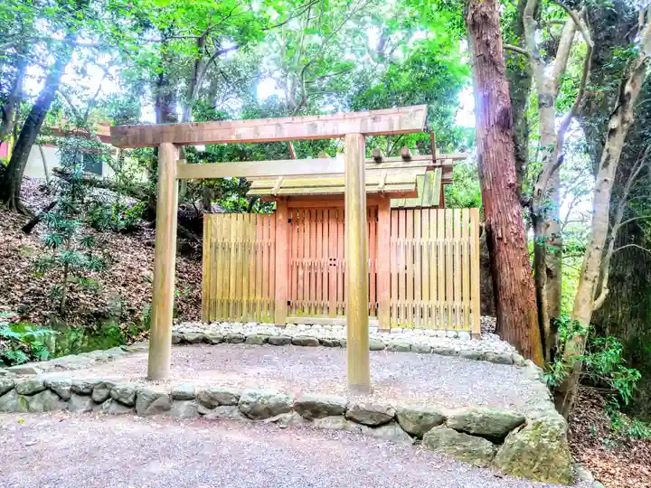 津長神社(皇大神宮摂社)・新川神社(皇大神宮末社)・石井神社(皇大神宮末社)の末社・摂社