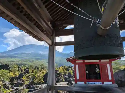 寛永寺別院浅間山観音堂 奥の院「炎観音」の建物その他