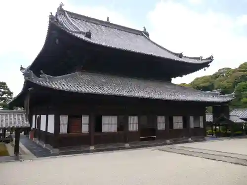 萬福寺の本殿・本堂