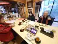 【祈りと語らいに満ちた、お彼岸の一日】
祈りと、語らいと、ぬくもりと…。
お彼岸の中日、心満ちる一日でした。
合掌