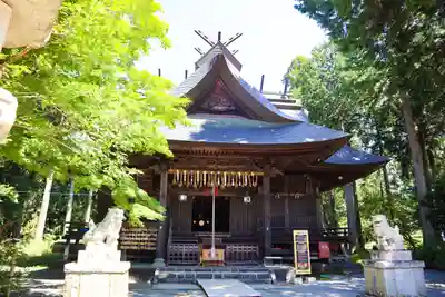 冨士御室浅間神社の本殿・本堂