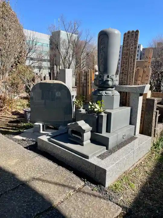 養国寺の{uncategorized: "未分類", other: "その他", undefined: "問題あり", building: "その他建物", grave: "お墓", sacred_gate: "鳥居", guardian: "狛犬", statue: "像", buddha: "仏像", history: "歴史", nature: "自然", garden: "庭園", animal: "動物", pagoda: "塔", temizu: "手水舎", mountain_gate: "山門・神門", sanctuary: "本殿・本堂", subordinate: "末社・摂社", art: "芸術", scenery: "景色", jizo: "地蔵", ema: "絵馬", goshuin: "御朱印", omikuji: "おみくじ", items: "授与品その他", amulet: "お守り", goshuincho: "御朱印帳", eats: "食事", festival: "お祭り", votive_dance: "神楽", shichigosan: "七五三参", wedding: "結婚式", experience: "体験その他", initially: "初詣", around: "周辺", anti_infection: "感染症対策"}