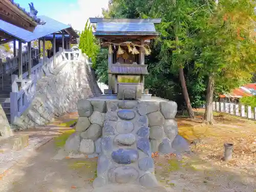 神明社（早尾）の末社