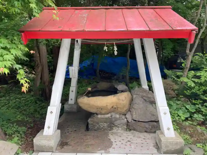 南豪神社の手水舎