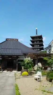 観世寺の本殿・本堂