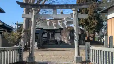 三ツ石神社の{uncategorized: "未分類", other: "その他", undefined: "問題あり", building: "その他建物", grave: "お墓", sacred_gate: "鳥居", guardian: "狛犬", statue: "像", buddha: "仏像", history: "歴史", nature: "自然", garden: "庭園", animal: "動物", pagoda: "塔", temizu: "手水舎", mountain_gate: "山門・神門", sanctuary: "本殿・本堂", subordinate: "末社・摂社", art: "芸術", scenery: "景色", jizo: "地蔵", ema: "絵馬", goshuin: "御朱印", omikuji: "おみくじ", items: "授与品その他", amulet: "お守り", goshuincho: "御朱印帳", eats: "食事", festival: "お祭り", votive_dance: "神楽", shichigosan: "七五三参", wedding: "結婚式", experience: "体験その他", initially: "初詣", around: "周辺", anti_infection: "感染症対策"}