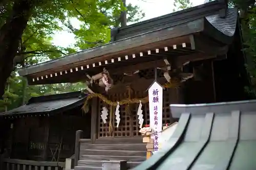 穂高神社本宮の末社