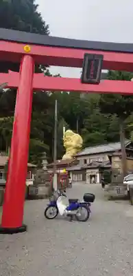 中之嶽神社の鳥居