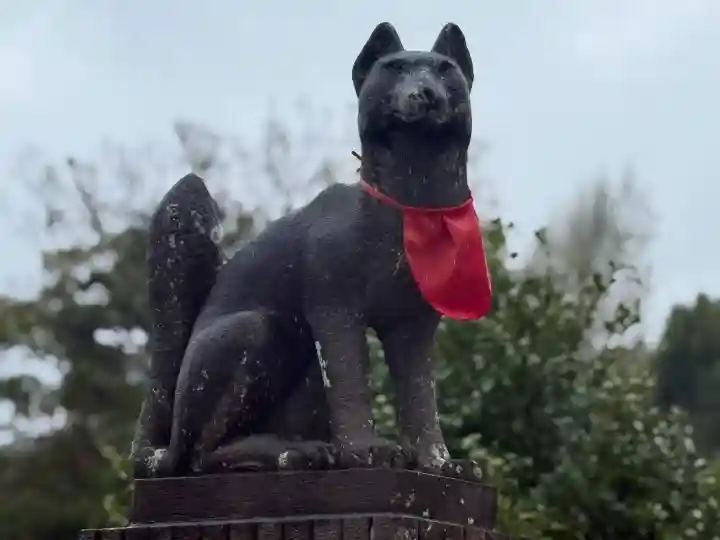 箭弓稲荷神社の{uncategorized: "未分類", other: "その他", undefined: "問題あり", building: "その他建物", grave: "お墓", sacred_gate: "鳥居", guardian: "狛犬", statue: "像", buddha: "仏像", history: "歴史", nature: "自然", garden: "庭園", animal: "動物", pagoda: "塔", temizu: "手水舎", mountain_gate: "山門・神門", sanctuary: "本殿・本堂", subordinate: "末社・摂社", art: "芸術", scenery: "景色", jizo: "地蔵", ema: "絵馬", goshuin: "御朱印", omikuji: "おみくじ", items: "授与品その他", amulet: "お守り", goshuincho: "御朱印帳", eats: "食事", festival: "お祭り", votive_dance: "神楽", shichigosan: "七五三参", wedding: "結婚式", experience: "体験その他", initially: "初詣", around: "周辺", anti_infection: "感染症対策"}