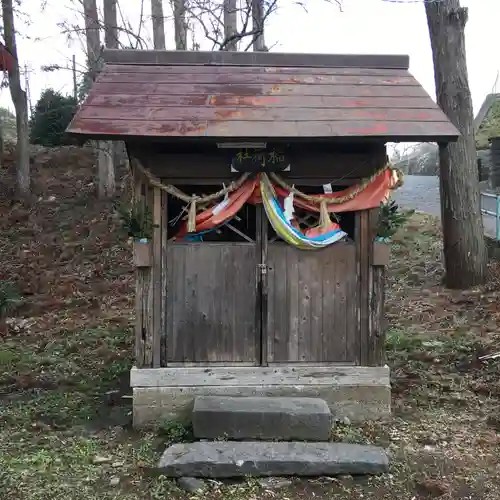 室菅原神社の建物その他