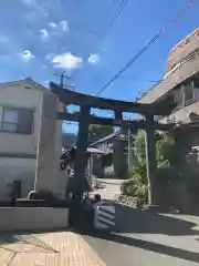 白山神社の鳥居