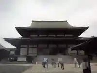成田山新勝寺の本殿・本堂