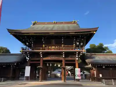 真清田神社の山門・神門