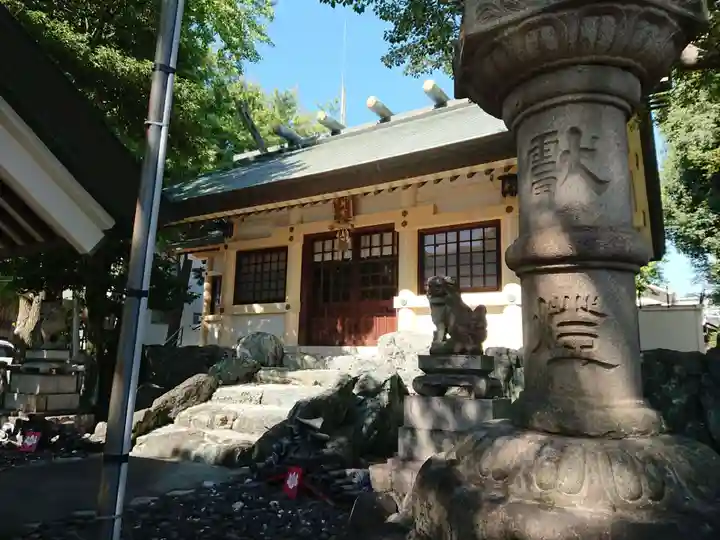 六所宮の本殿・本堂