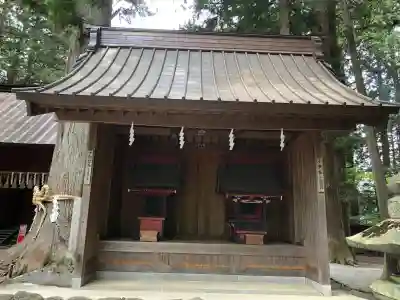 北口本宮冨士浅間神社の{uncategorized: "未分類", other: "その他", undefined: "問題あり", building: "その他建物", grave: "お墓", sacred_gate: "鳥居", guardian: "狛犬", statue: "像", buddha: "仏像", history: "歴史", nature: "自然", garden: "庭園", animal: "動物", pagoda: "塔", temizu: "手水舎", mountain_gate: "山門・神門", sanctuary: "本殿・本堂", subordinate: "末社・摂社", art: "芸術", scenery: "景色", jizo: "地蔵", ema: "絵馬", goshuin: "御朱印", omikuji: "おみくじ", items: "授与品その他", amulet: "お守り", goshuincho: "御朱印帳", eats: "食事", festival: "お祭り", votive_dance: "神楽", shichigosan: "七五三参", wedding: "結婚式", experience: "体験その他", initially: "初詣", around: "周辺", anti_infection: "感染症対策"}