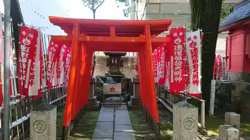 若宮八幡社の鳥居