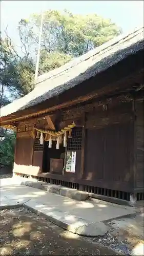 國王神社の本殿