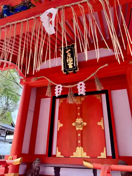 安井金比羅宮の{uncategorized: "未分類", other: "その他", undefined: "問題あり", building: "その他建物", grave: "お墓", sacred_gate: "鳥居", guardian: "狛犬", statue: "像", buddha: "仏像", history: "歴史", nature: "自然", garden: "庭園", animal: "動物", pagoda: "塔", temizu: "手水舎", mountain_gate: "山門・神門", sanctuary: "本殿・本堂", subordinate: "末社・摂社", art: "芸術", scenery: "景色", jizo: "地蔵", ema: "絵馬", goshuin: "御朱印", omikuji: "おみくじ", items: "授与品その他", amulet: "お守り", goshuincho: "御朱印帳", eats: "食事", festival: "お祭り", votive_dance: "神楽", shichigosan: "七五三参", wedding: "結婚式", experience: "体験その他", initially: "初詣", around: "周辺", anti_infection: "感染症対策"}