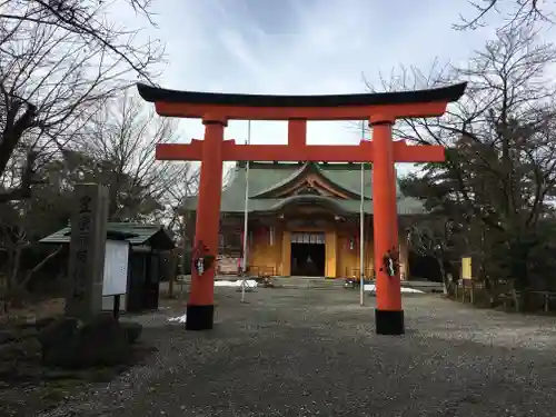 豊栄稲荷神社の鳥居