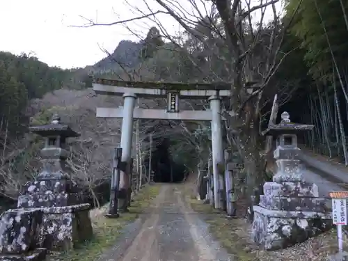 二上神社の鳥居