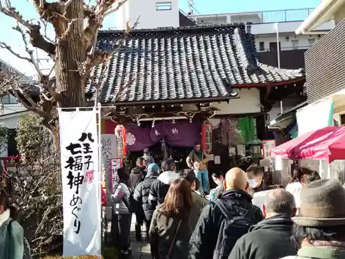 八王子成田山傳法院の本殿・本堂