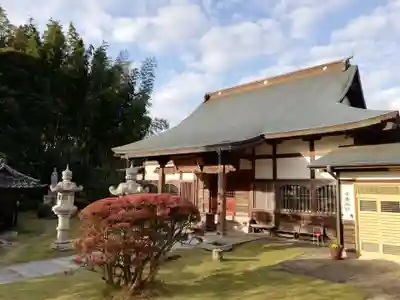 法岩院の本殿・本堂