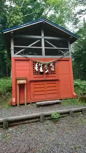 阿寒湖稲荷神社の本殿