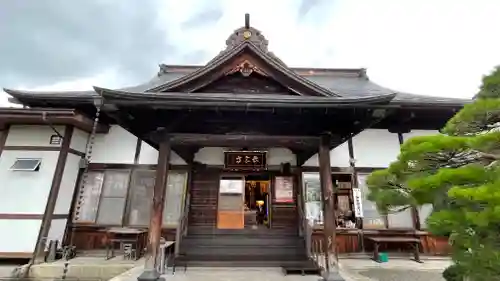 長念寺の本殿・本堂