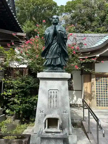 日蓮宗 宗門史跡 妙法寺の像