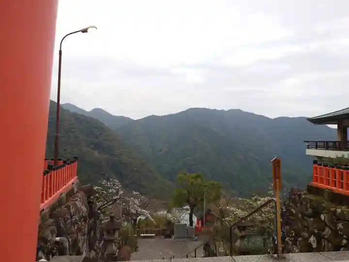 熊野那智大社(和歌山県)