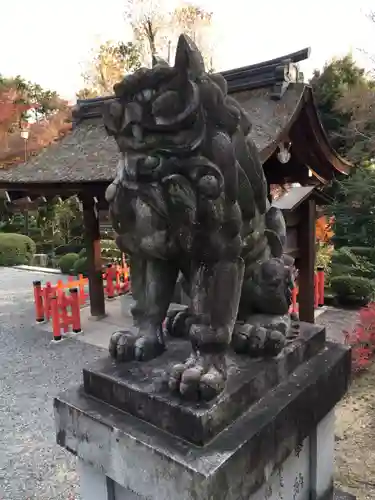 建勲神社の狛犬
