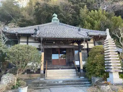 長楽寺の本殿・本堂