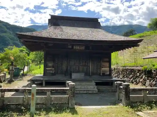 福徳寺の本殿