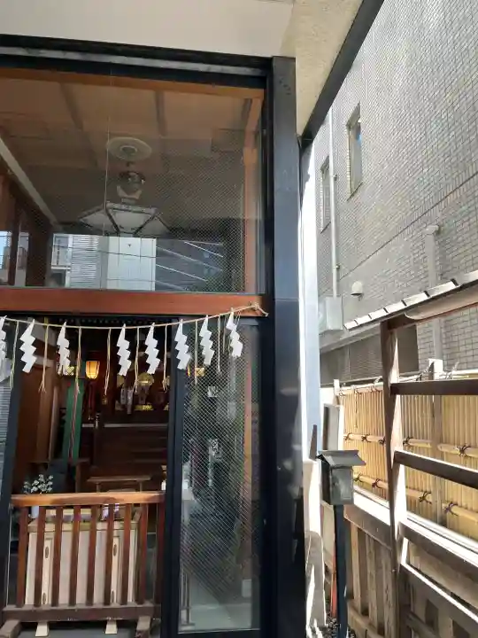 松島神社の{uncategorized: "未分類", other: "その他", undefined: "問題あり", building: "その他建物", grave: "お墓", sacred_gate: "鳥居", guardian: "狛犬", statue: "像", buddha: "仏像", history: "歴史", nature: "自然", garden: "庭園", animal: "動物", pagoda: "塔", temizu: "手水舎", mountain_gate: "山門・神門", sanctuary: "本殿・本堂", subordinate: "末社・摂社", art: "芸術", scenery: "景色", jizo: "地蔵", ema: "絵馬", goshuin: "御朱印", omikuji: "おみくじ", items: "授与品その他", amulet: "お守り", goshuincho: "御朱印帳", eats: "食事", festival: "お祭り", votive_dance: "神楽", shichigosan: "七五三参", wedding: "結婚式", experience: "体験その他", initially: "初詣", around: "周辺", anti_infection: "感染症対策"}