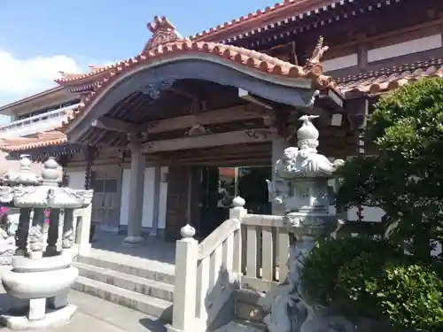 安国寺の本殿