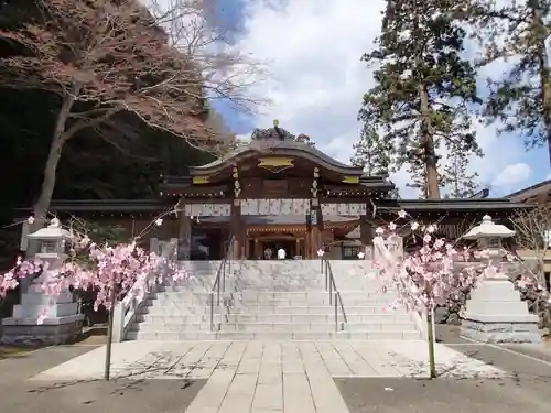 高麗神社の山門・神門