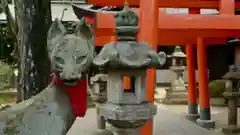 孫太郎稲荷神社（薬師寺境内社）の狛犬