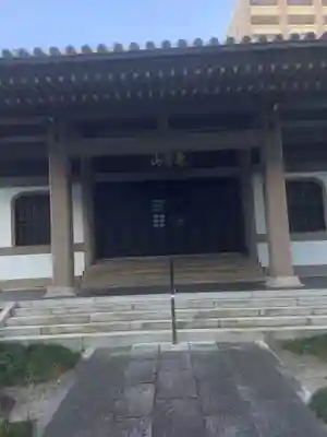 長松院の本殿・本堂