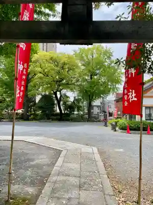 厳島神社（尾久八幡神社末社）(東京都)