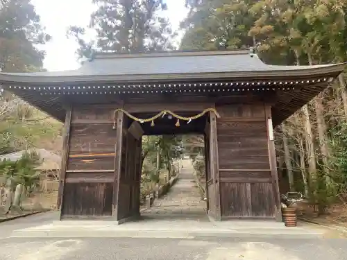 林田八幡神社の{uncategorized: "未分類", other: "その他", undefined: "問題あり", building: "その他建物", grave: "お墓", sacred_gate: "鳥居", guardian: "狛犬", statue: "像", buddha: "仏像", history: "歴史", nature: "自然", garden: "庭園", animal: "動物", pagoda: "塔", temizu: "手水舎", mountain_gate: "山門・神門", sanctuary: "本殿・本堂", subordinate: "末社・摂社", art: "芸術", scenery: "景色", jizo: "地蔵", ema: "絵馬", goshuin: "御朱印", omikuji: "おみくじ", items: "授与品その他", amulet: "お守り", goshuincho: "御朱印帳", eats: "食事", festival: "お祭り", votive_dance: "神楽", shichigosan: "七五三参", wedding: "結婚式", experience: "体験その他", initially: "初詣", around: "周辺", anti_infection: "感染症対策"}