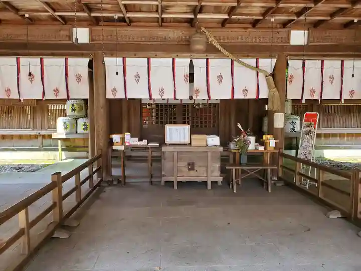 御霊神社本宮の本殿・本堂