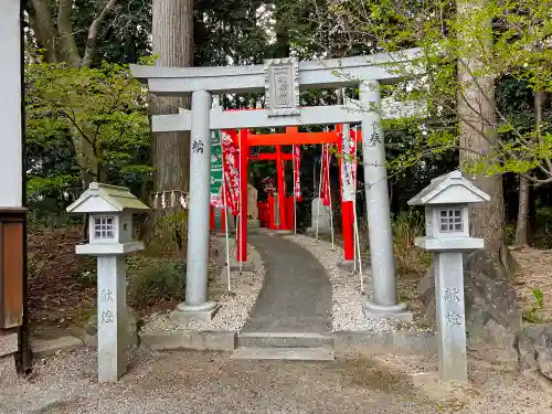 立志神社の鳥居